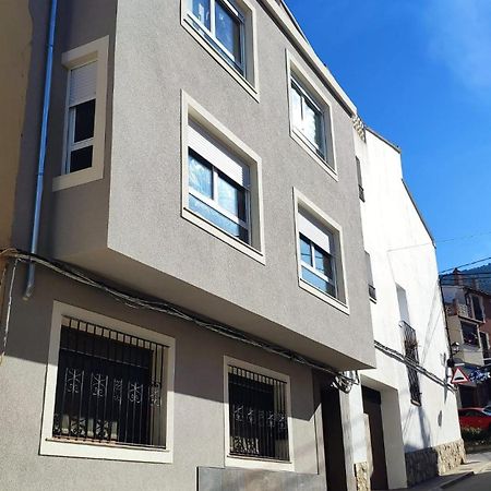 The Triplets Apartment Agres Bagian luar foto