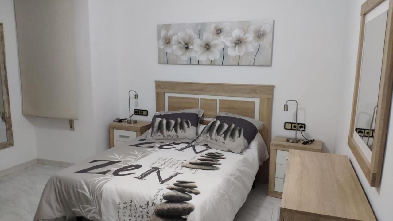 The Triplets Apartment Agres Bagian luar foto